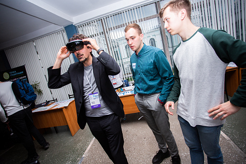 На конференции #EdCrunch Томск были представлены новейшие разработки и проекты в области технологизации образования